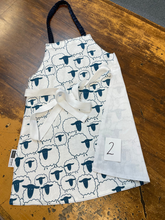Child's Apron - 53cm No Pocket