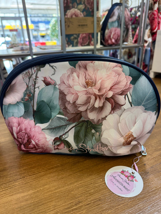 Annah Stretton Face Case - Large