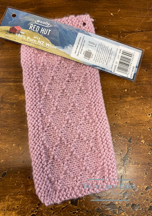 Red Hut 8ply 100% Pure Wool