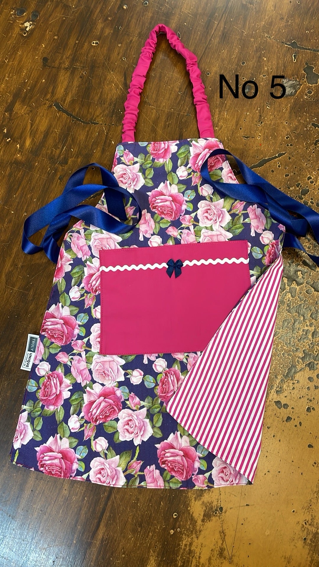 Child's Apron - 48cm w/pocket