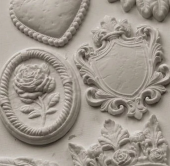 Heraldry IOD Decor Mould