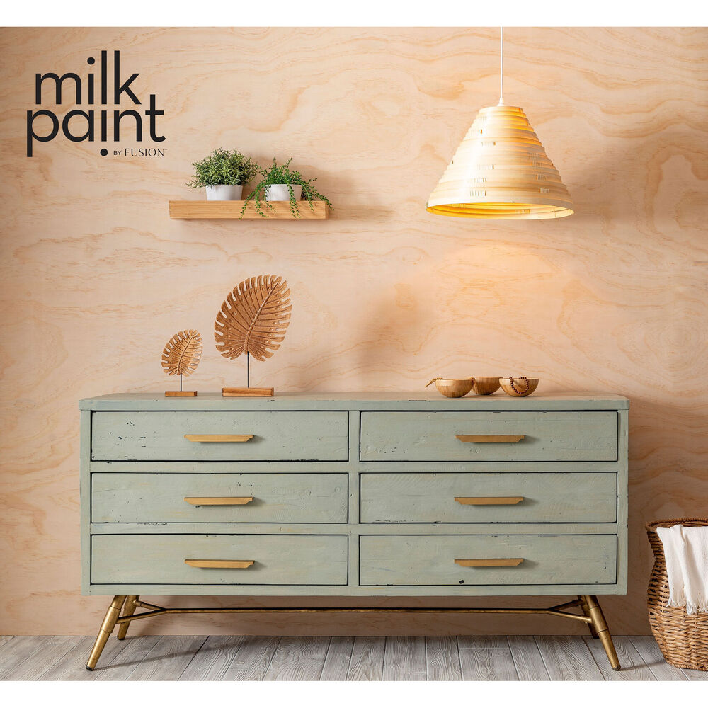 FMPMilk Vintage Laurel